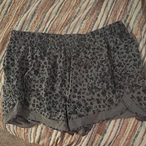 Athleta racer Run short 4”